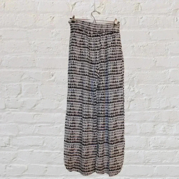 Blue Island Cover Up Pants - Picture 3 of 4